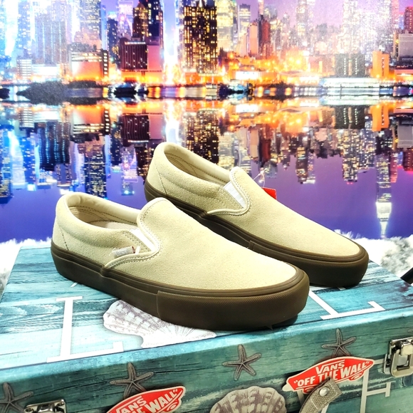 Vans Other - Vans Oatmeal Gum Slip-on 😋 (cl)